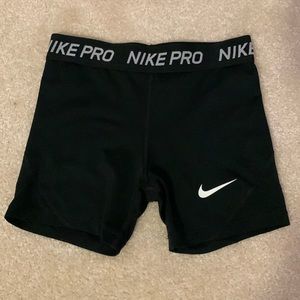 Nike Pro Biker Shorts (Girls)